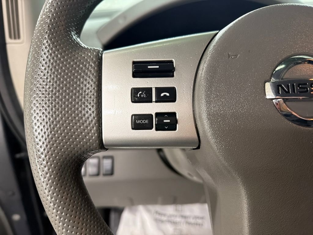 Used 2014 Nissan Frontier SV image 18