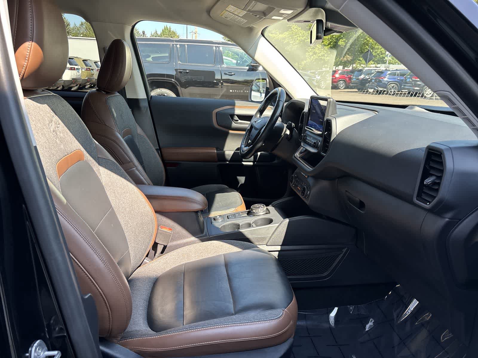 Used 2023 Ford Bronco Sport Outer Banks AWD/4WD image 5