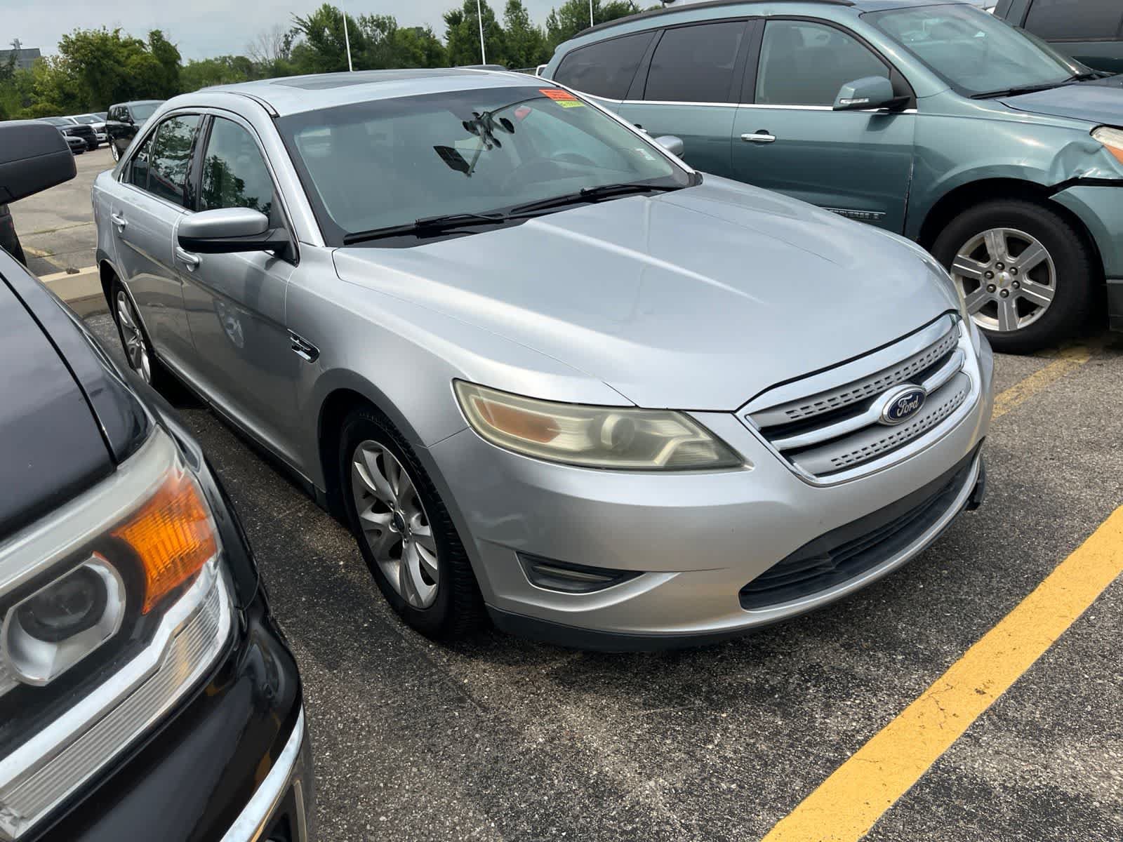 Used 2011 Ford Taurus SEL w/ 201A Rapid Spec Order Code FWD image 17