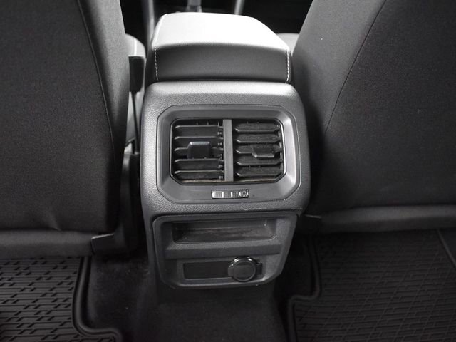 Used 2022 Volkswagen Tiguan S image 19