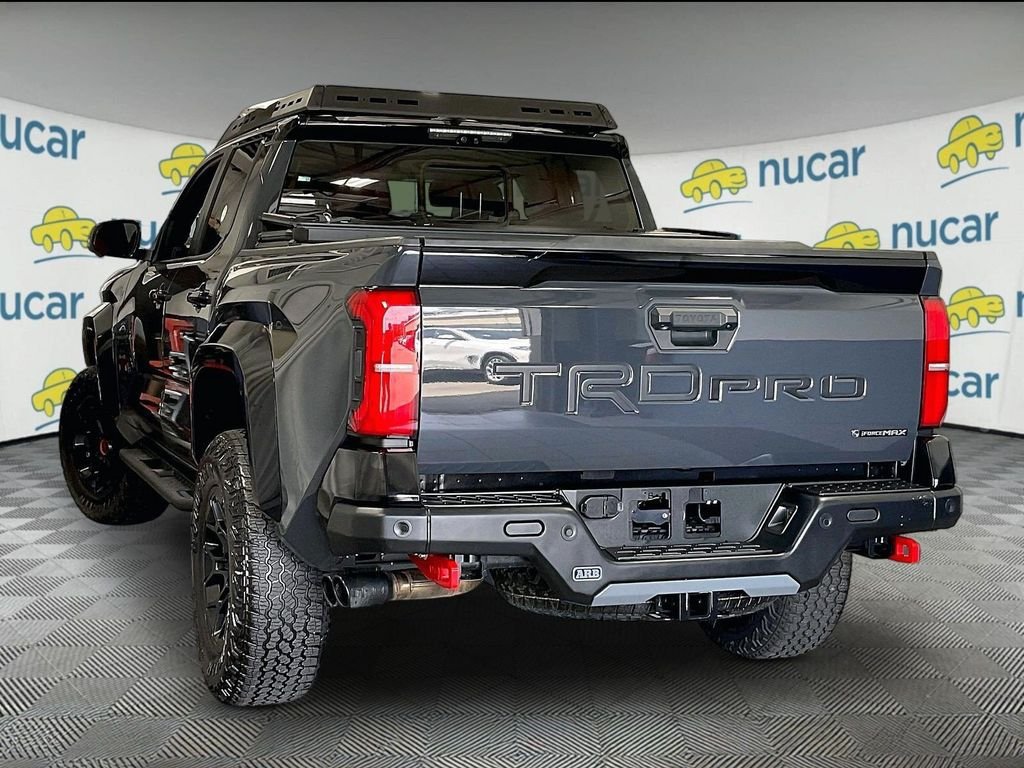 Used 2025 Toyota Tacoma TRD Pro AWD/4WD image 4