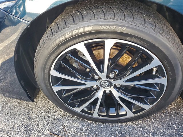 Used 2018 Toyota Camry SE image 6