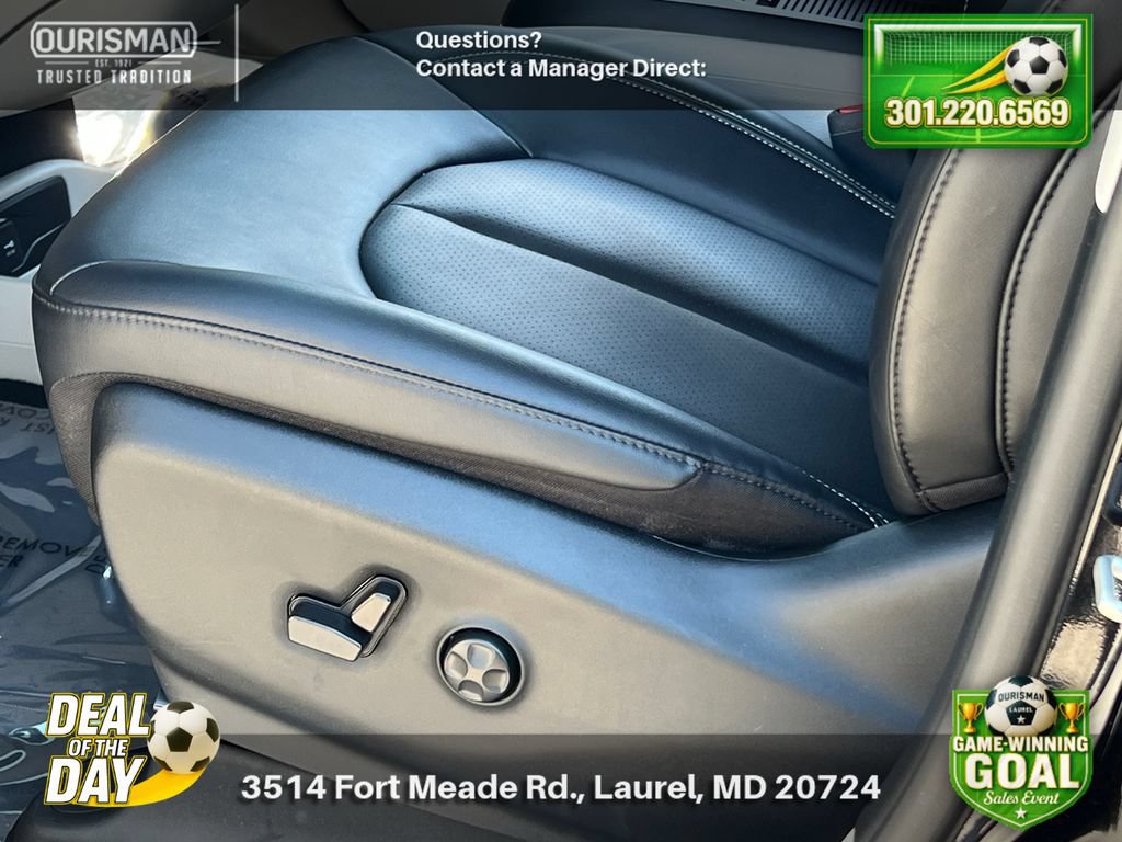 Used 2024 Chrysler Pacifica Touring-L FWD image 7