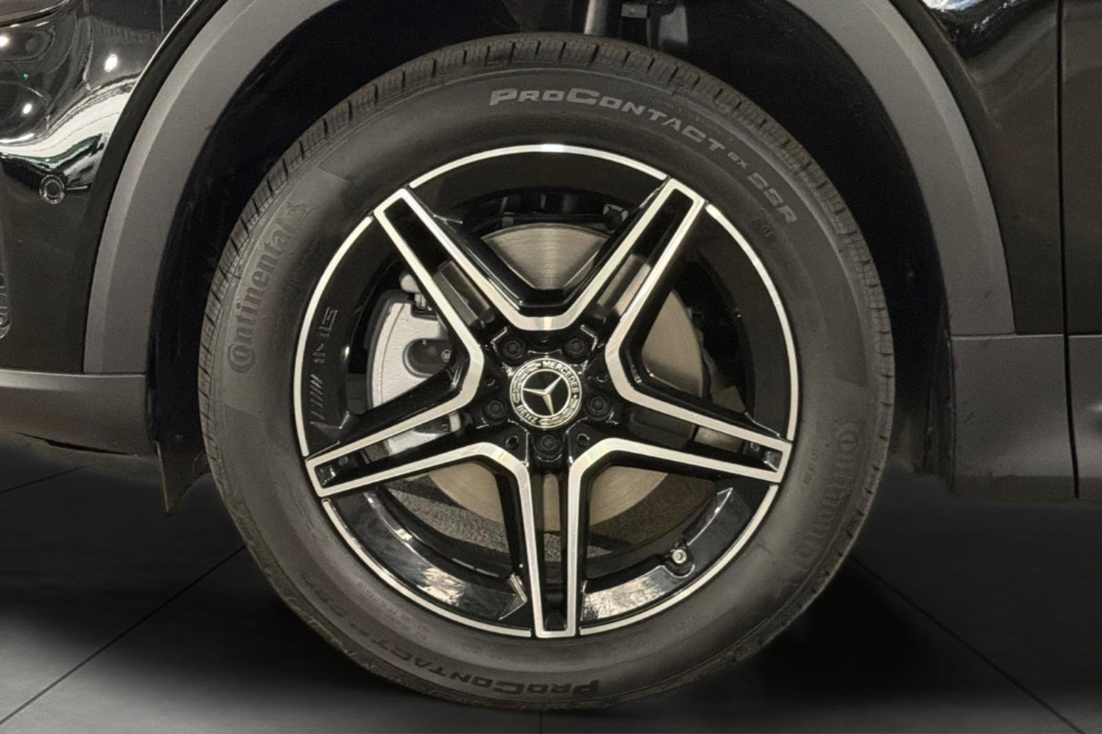 New 2026 Mercedes-Benz GLB 250 image 24