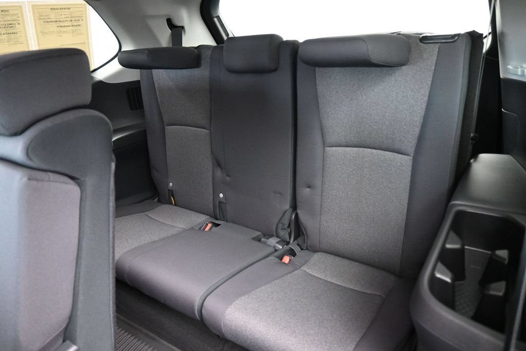 Used 2025 Toyota Grand Highlander FWD image 30