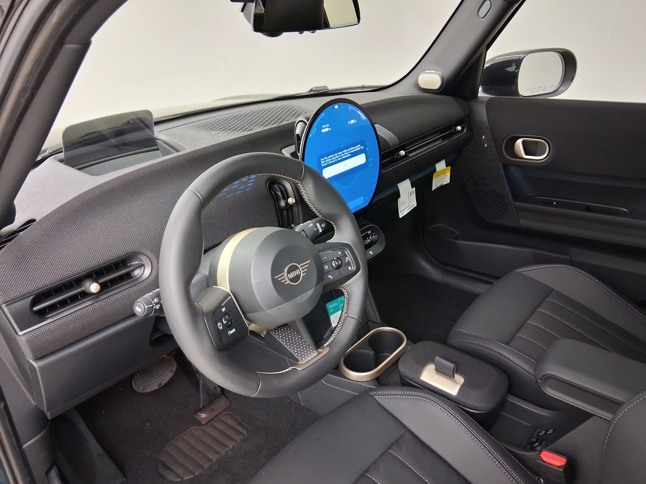 New 2026 MINI Cooper S image 2