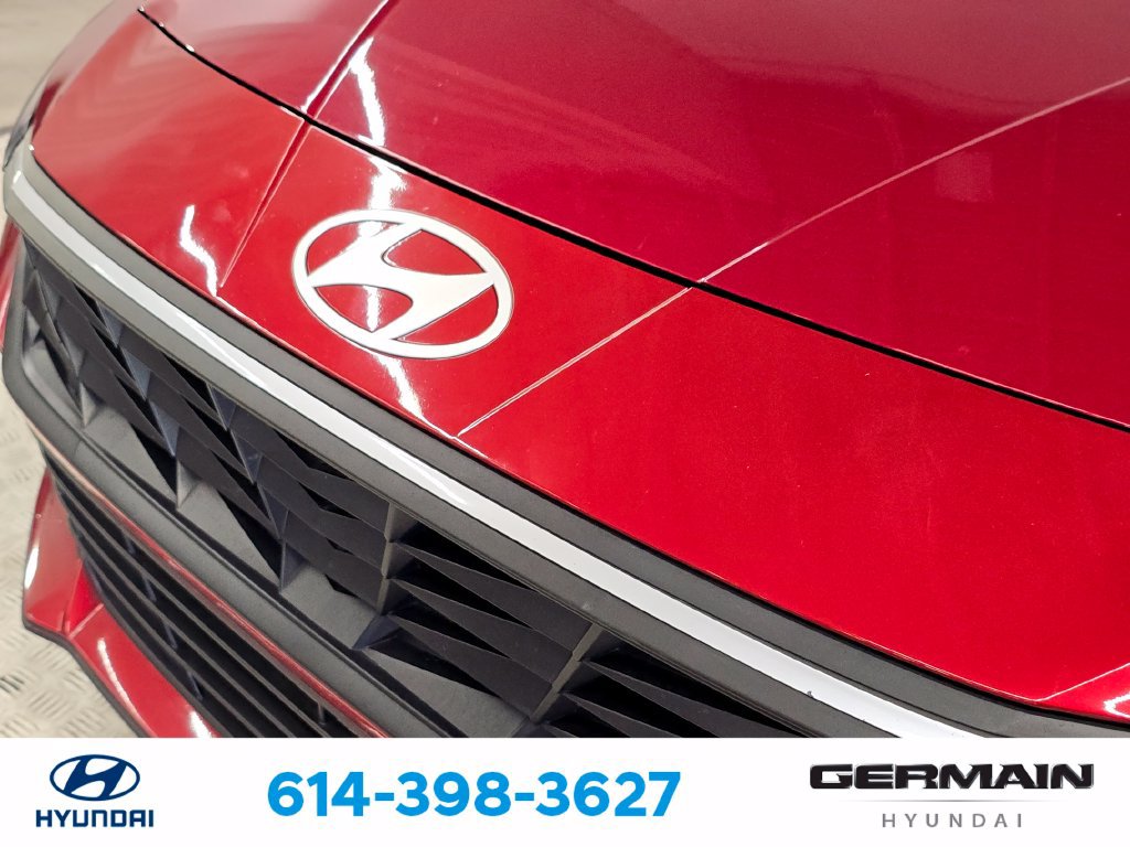 Used 2026 Hyundai Elantra Hybrid FWD image 14