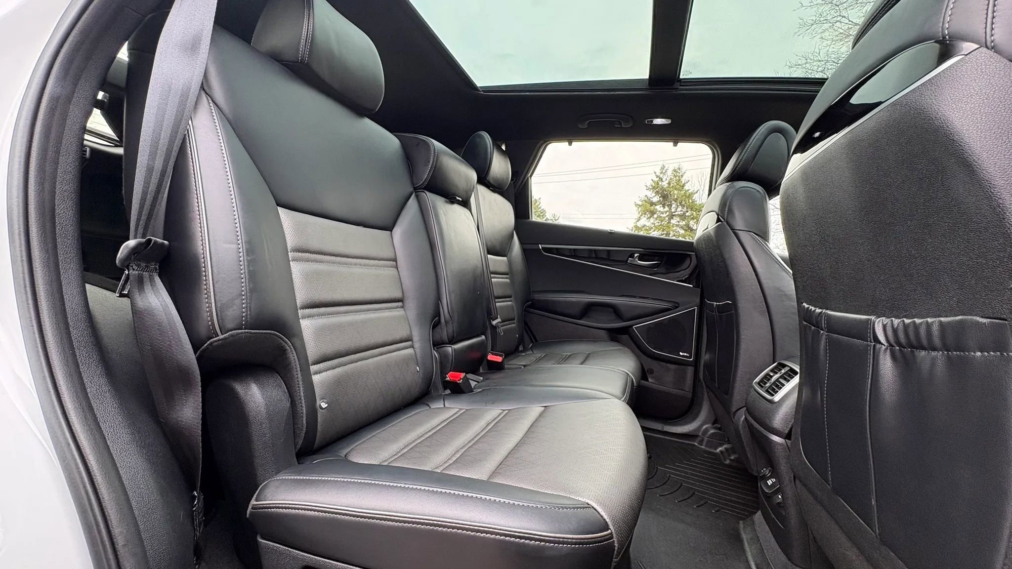 Used 2016 Kia Sorento SX w/ SXL Technology Package image 29