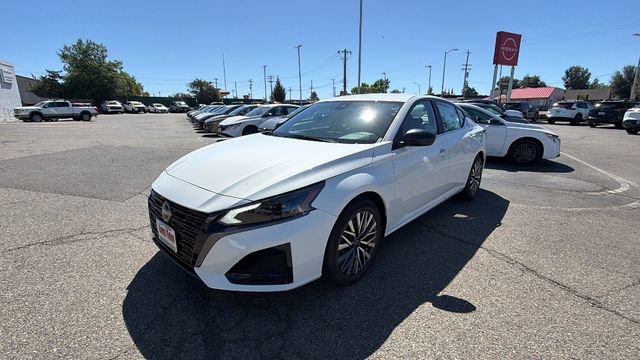 New 2026 Nissan Altima 2.5 SV FWD image 1