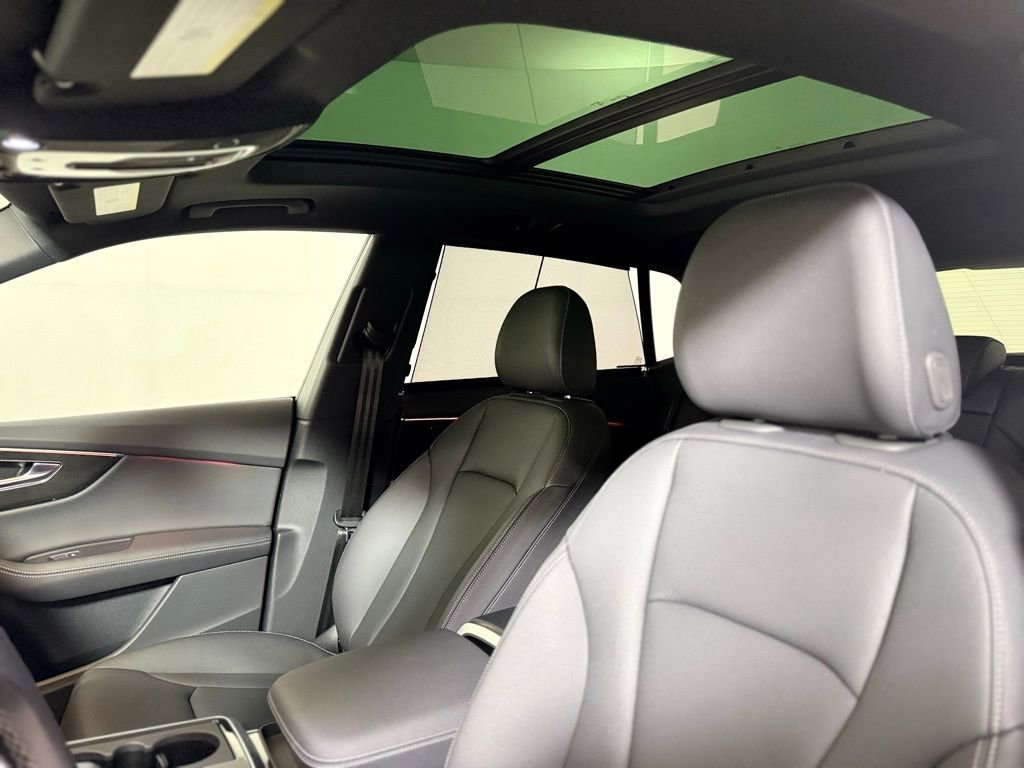 Used 2025 Audi Q8 Premium Plus image 19
