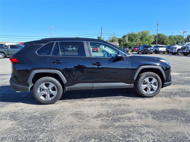 Used 2024 Toyota RAV4 XLE image 5