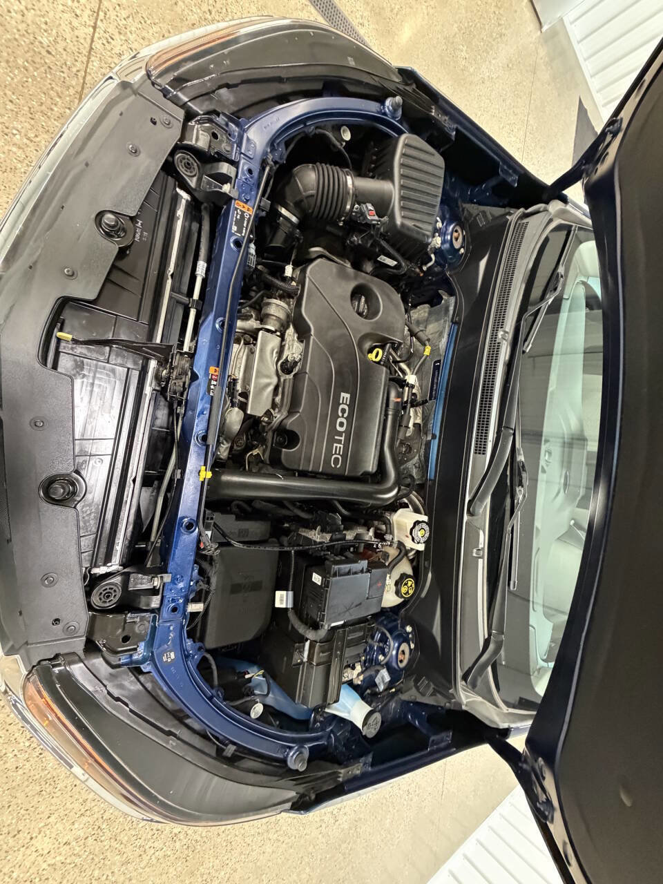 Used 2022 Chevrolet Equinox LS AWD/4WD image 10