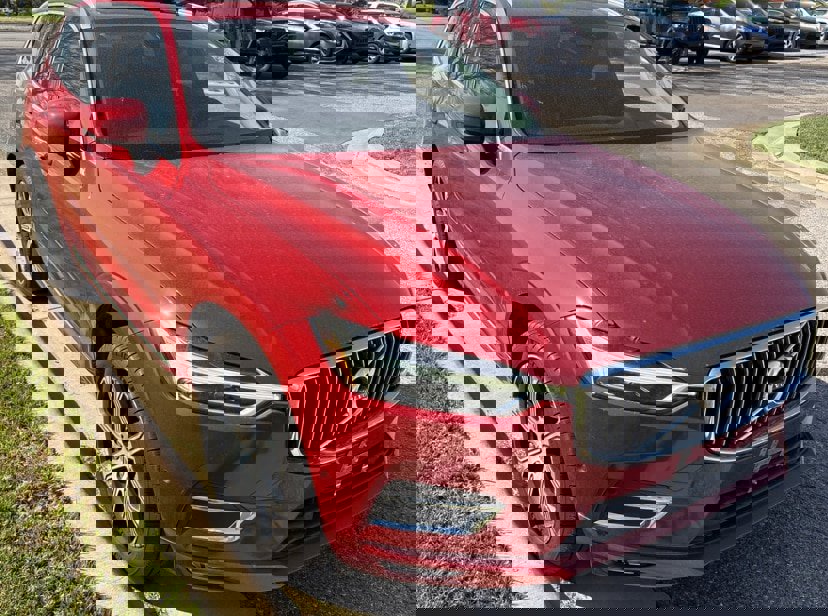 Used 2019 Volvo XC60 T6 Inscription w/ Protection Package Premier image 1