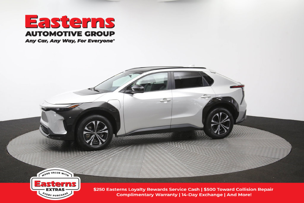 Used 2024 Toyota bZ4X FWD image 61
