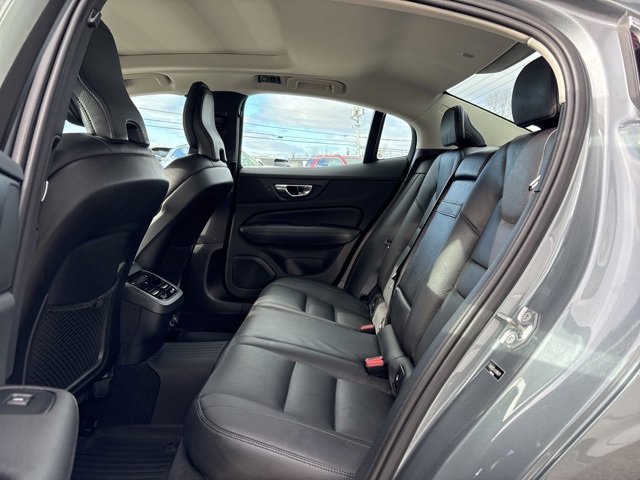 Used 2020 Volvo S60 T6 Inscription w/ Protection Package Premier image 19
