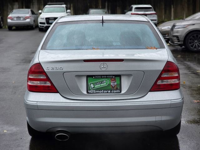 Used 2006 Mercedes-Benz C 230 Sedan image 6