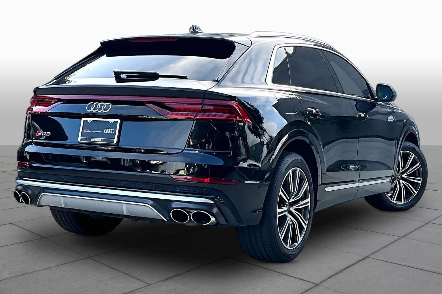 Used 2023 Audi SQ8 Prestige AWD/4WD image 12