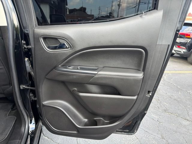 Certified 2018 GMC Canyon SLE w/ Nightfall Edition RWD image 15