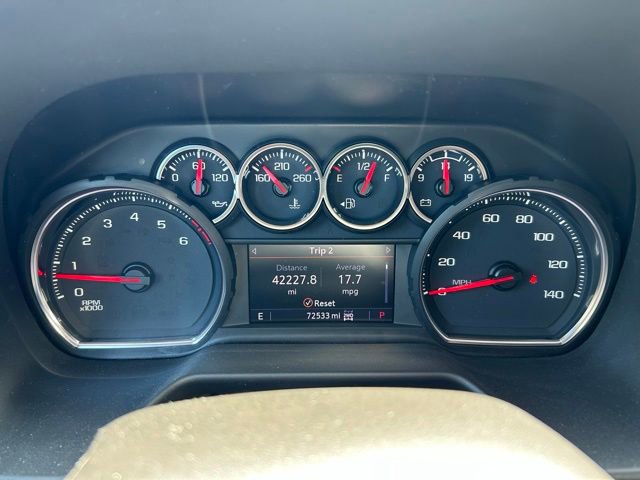 Used 2021 Chevrolet Suburban Z71 AWD/4WD image 2