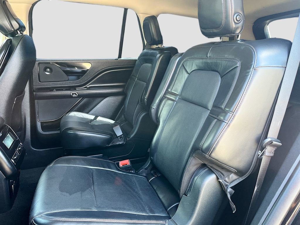 Used 2020 Lincoln Aviator Reserve RWD image 25