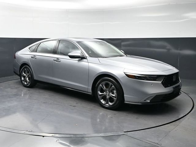 Used 2023 Honda Accord EX-L image 3