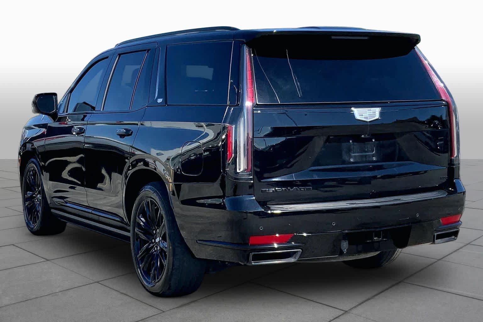 Used 2022 Cadillac Escalade Sport w/ Touring Package AWD/4WD image 12