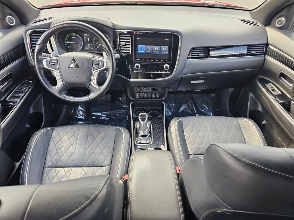 Used 2021 Mitsubishi Outlander GT AWD/4WD image 3