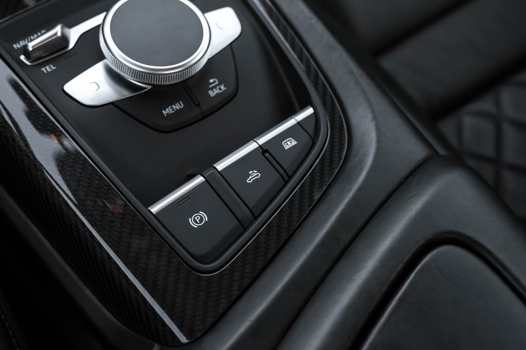 Used 2018 Audi R8 V10 plus image 22