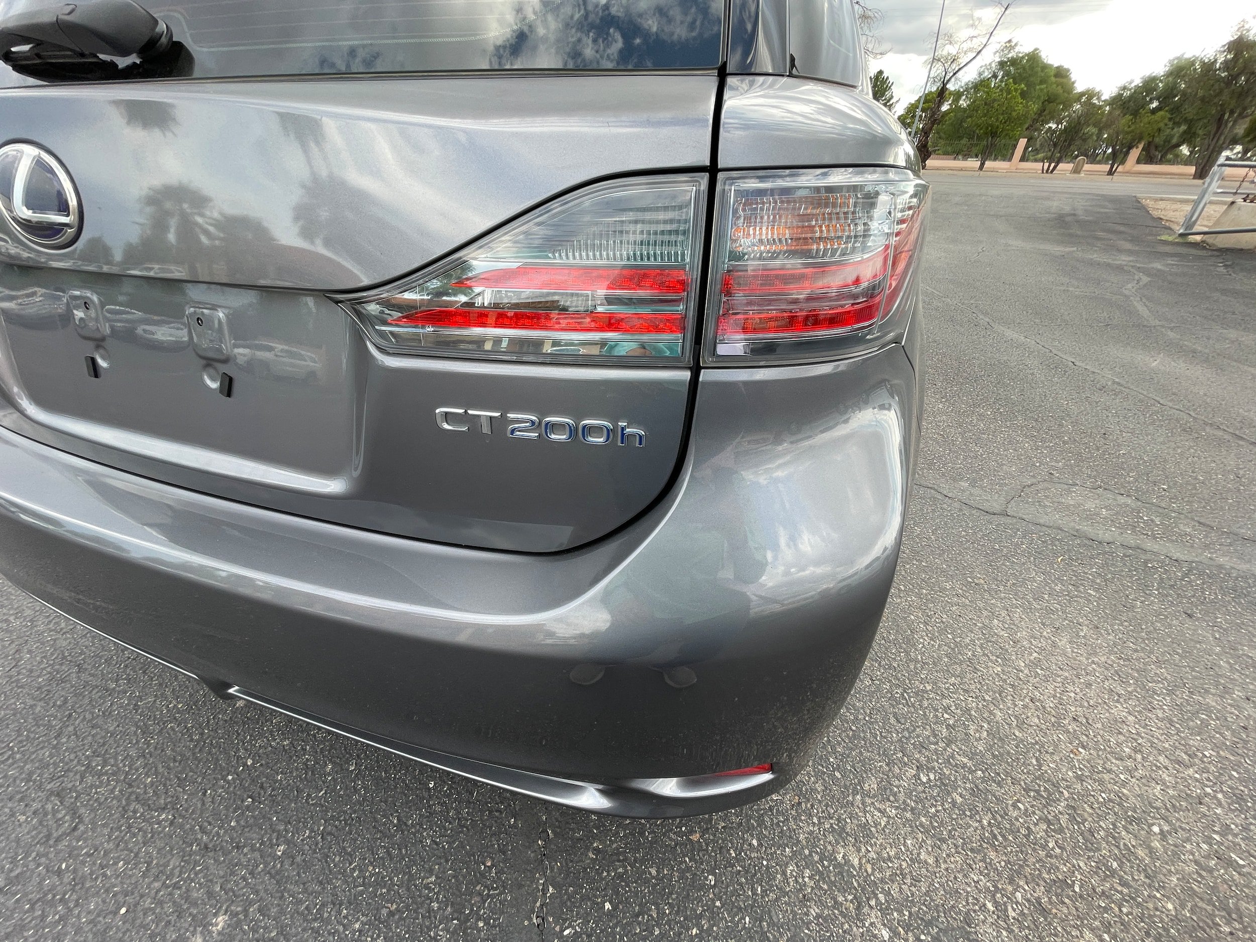 Used 2013 Lexus CT 200h w/ Premium Pkg w/Navigation FWD image 24