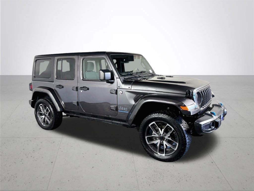 Certified 2024 Jeep Wrangler Unlimited w/ Convenience Group AWD/4WD image 5