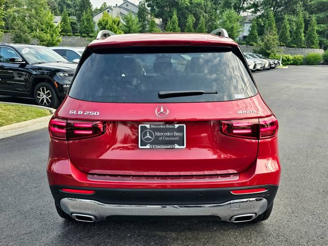 New 2026 Mercedes-Benz GLB 250 4MATIC image 8