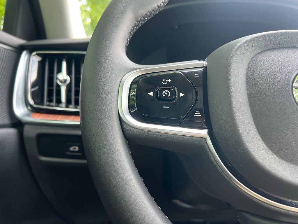 Certified 2024 Volvo S60 B5 Plus AWD/4WD image 12