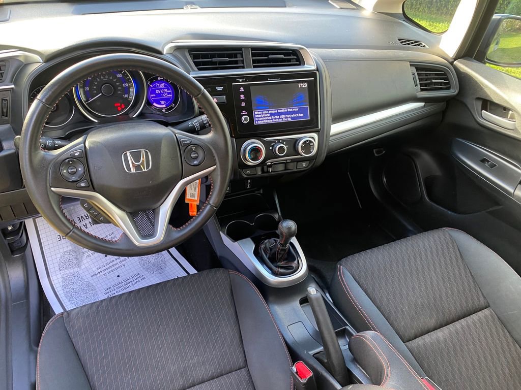 Used 2018 Honda Fit Sport image 12