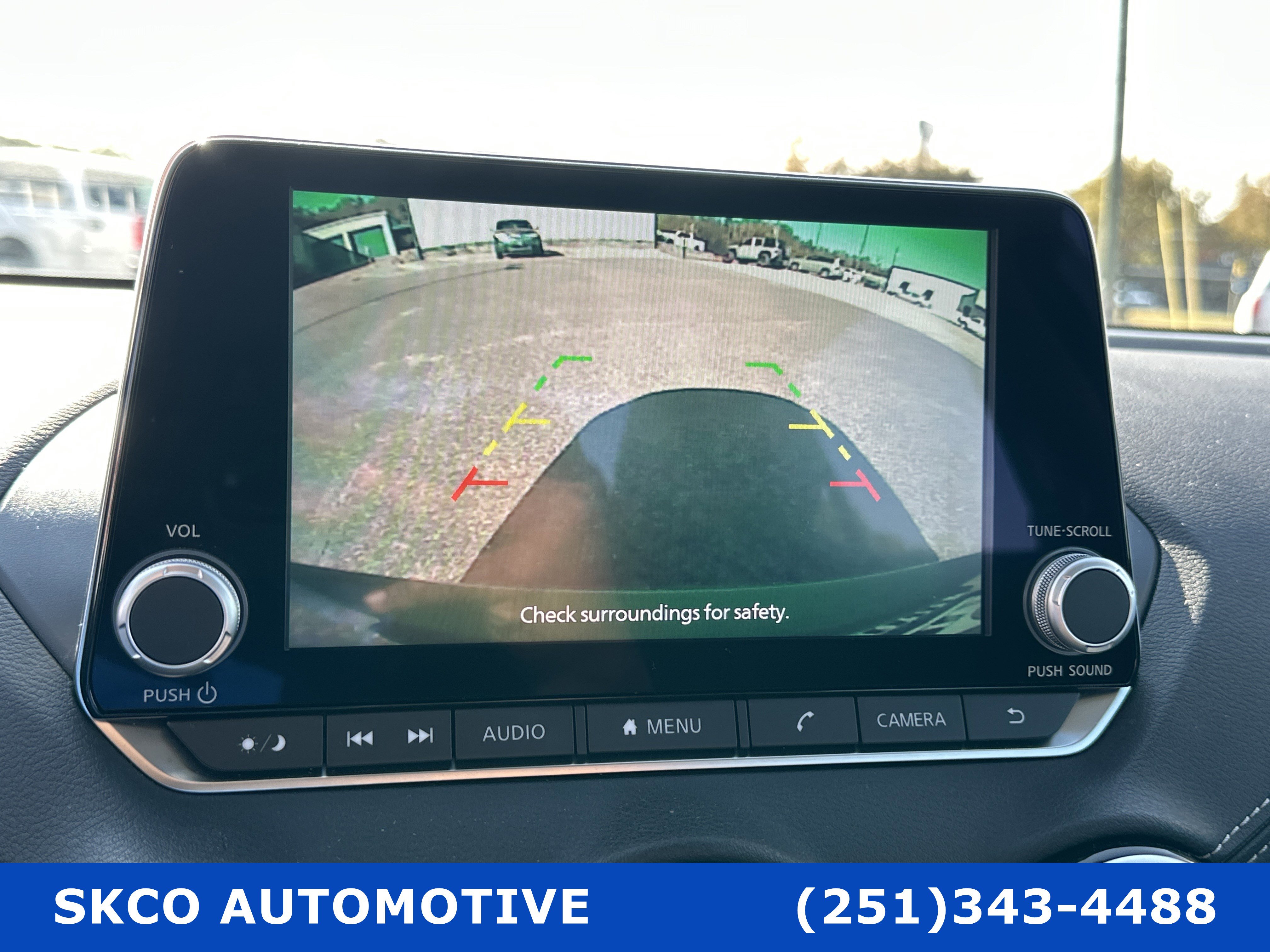 Used 2025 Nissan Sentra SV image 17