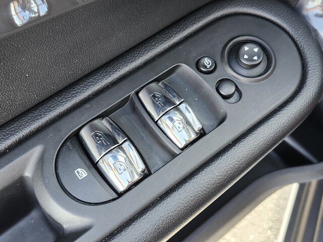 Used 2018 MINI Cooper Countryman S image 28