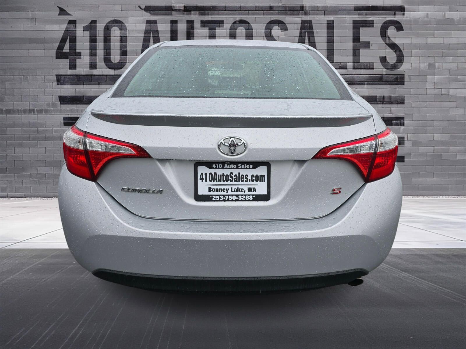Used 2015 Toyota Corolla S FWD image 4