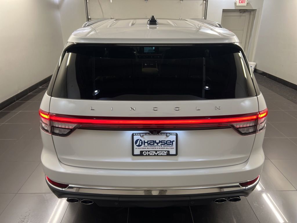 Used 2026 Lincoln Aviator Reserve image 5