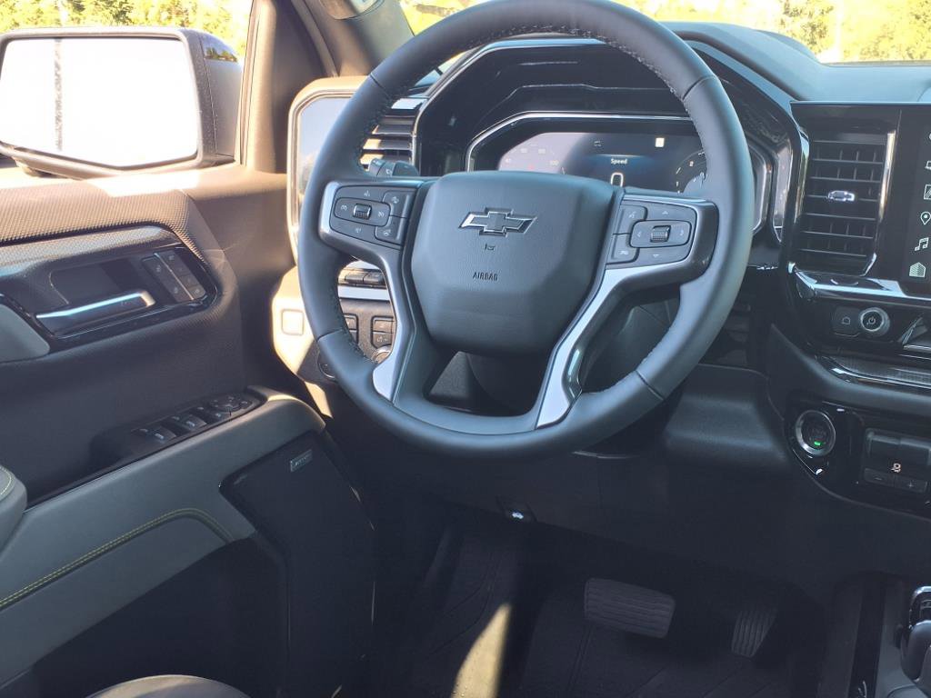 New 2025 Chevrolet Silverado 1500 ZR2 w/ Technology Package image 14