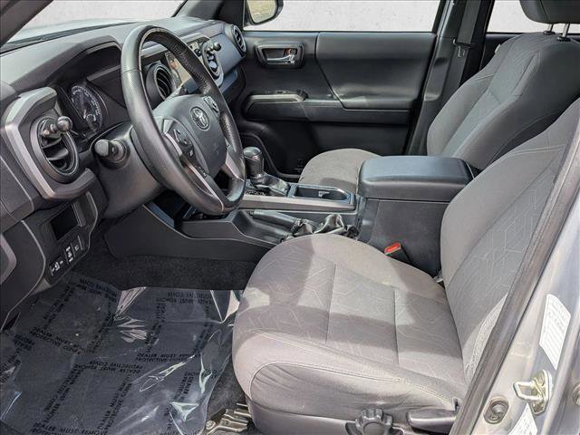 Used 2019 Toyota Tacoma TRD Off-Road w/ Technology Package AWD/4WD image 15