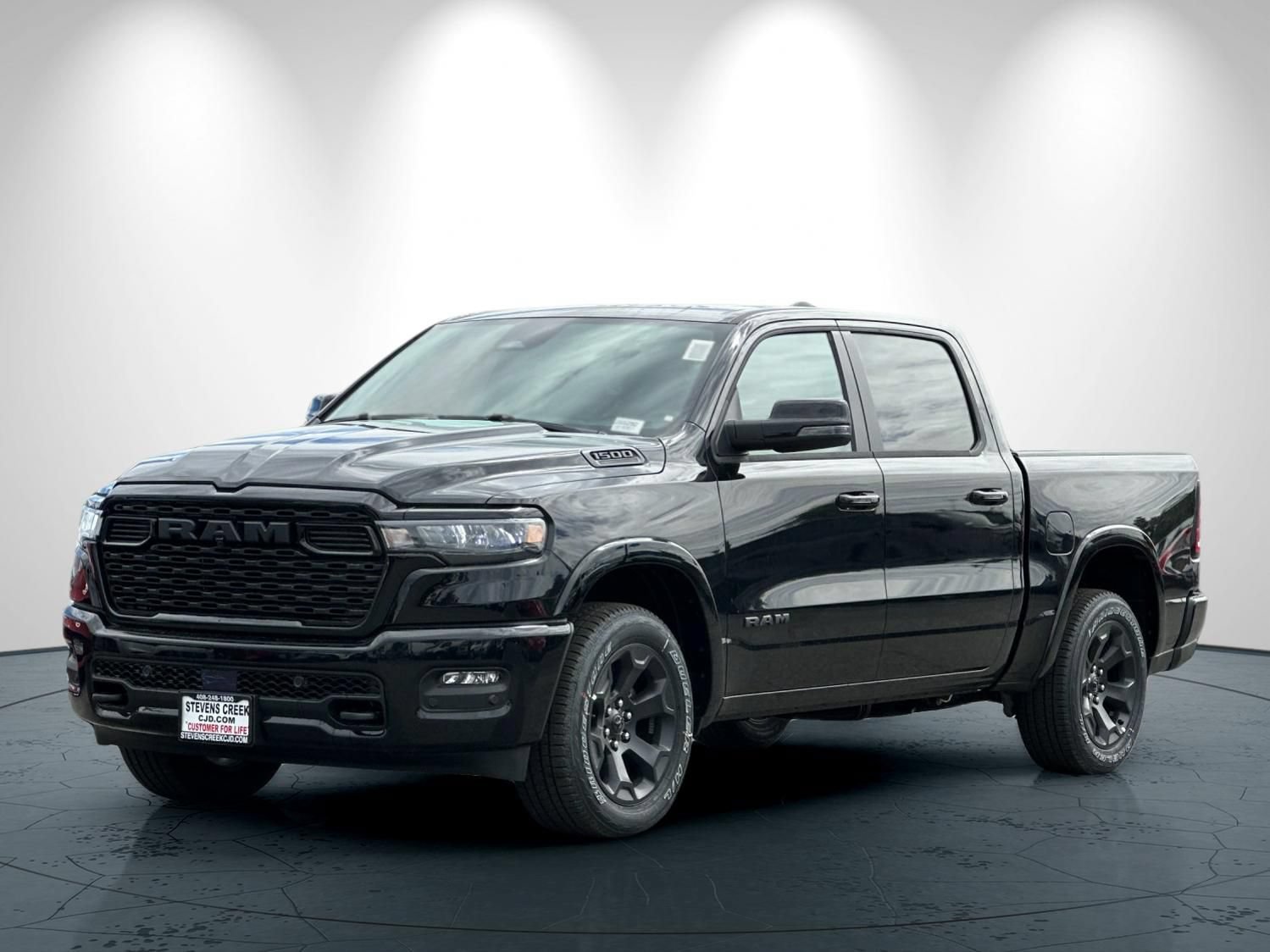 New 2026 RAM 1500 Big Horn w/ Night Edition AWD/4WD image 8