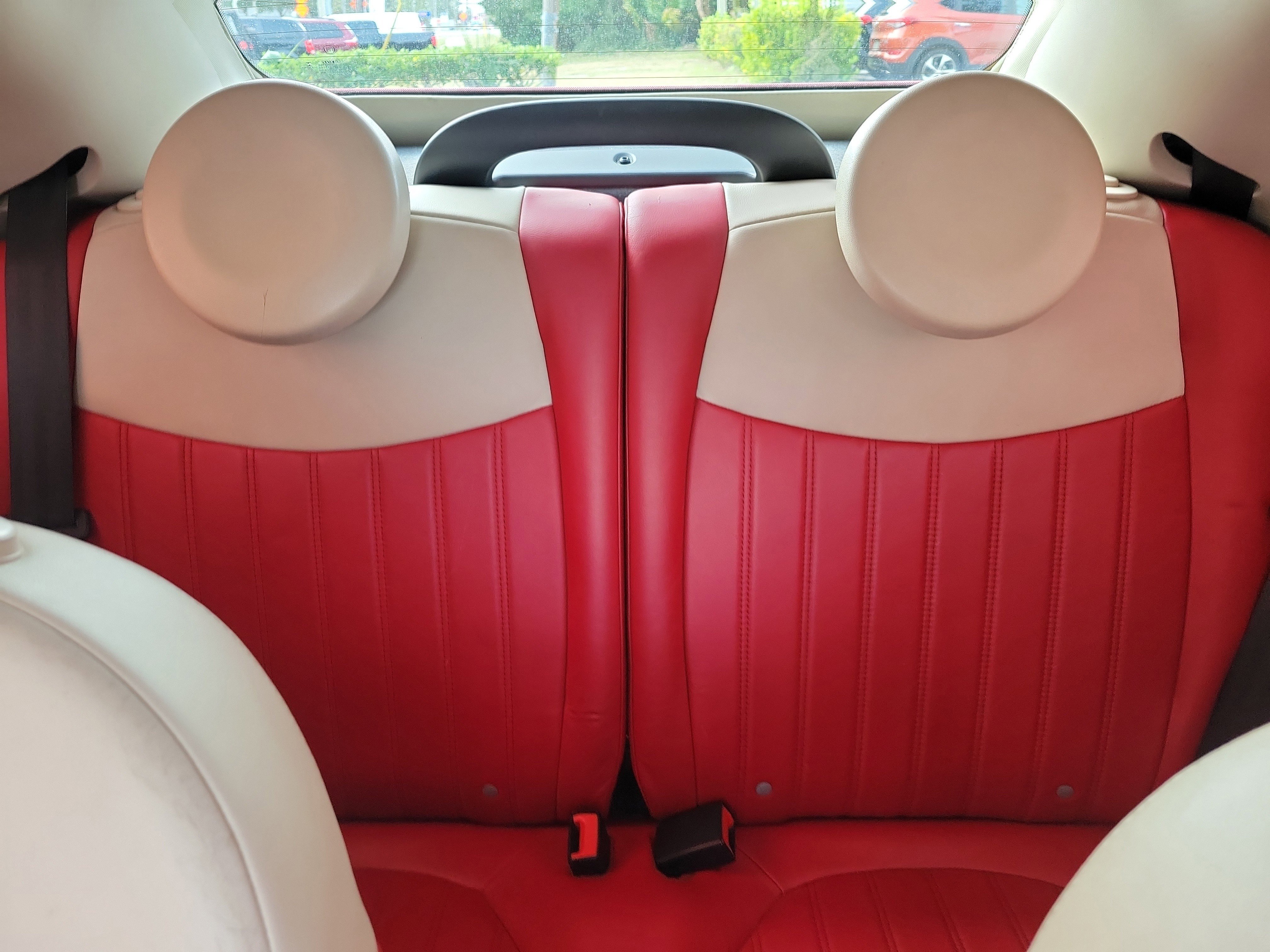Used 2015 FIAT 500 Lounge w/ Luxury Leather Package image 29
