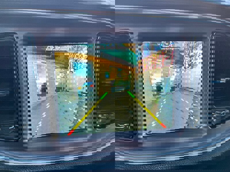 Used 2017 Dodge Challenger R/T image 30