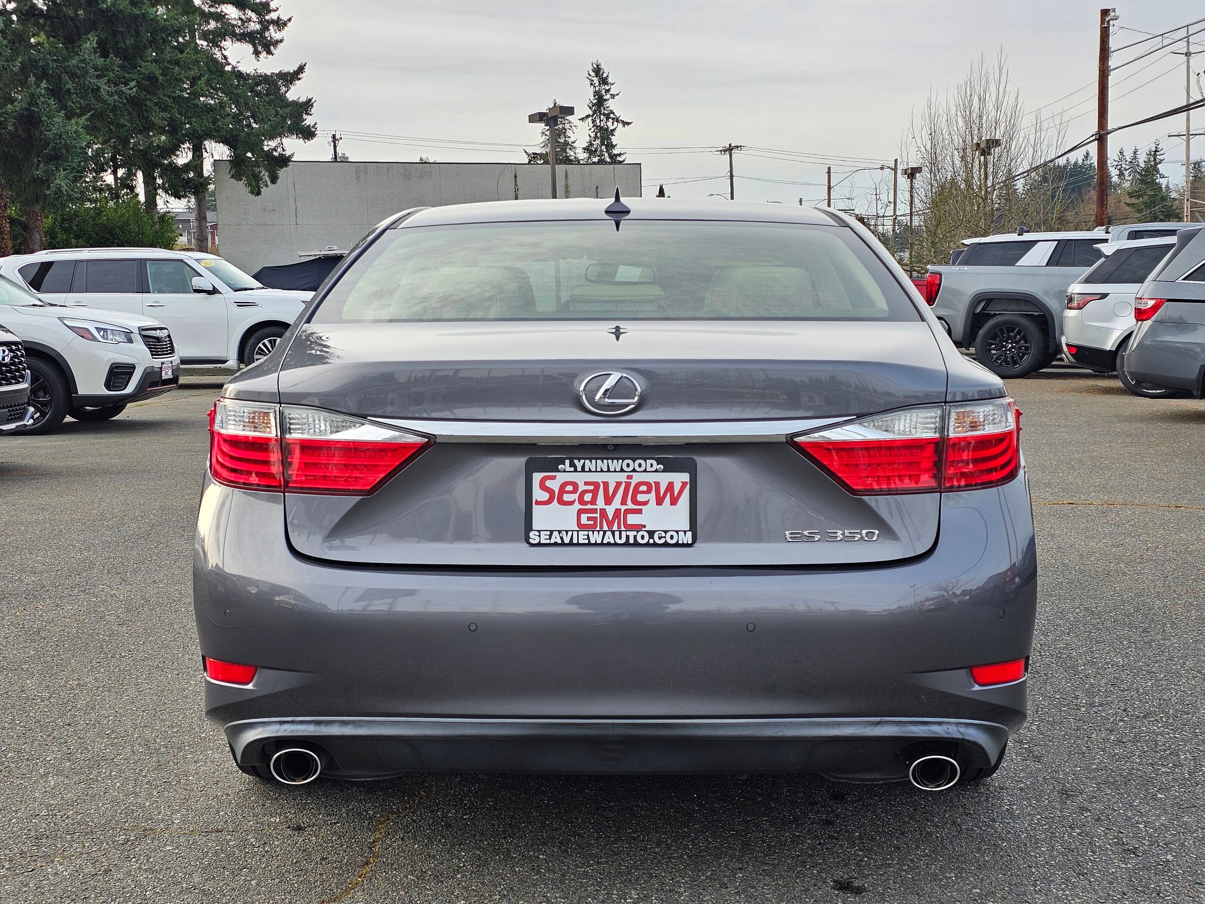 Used 2013 Lexus ES 350 4dr Sdn image 6