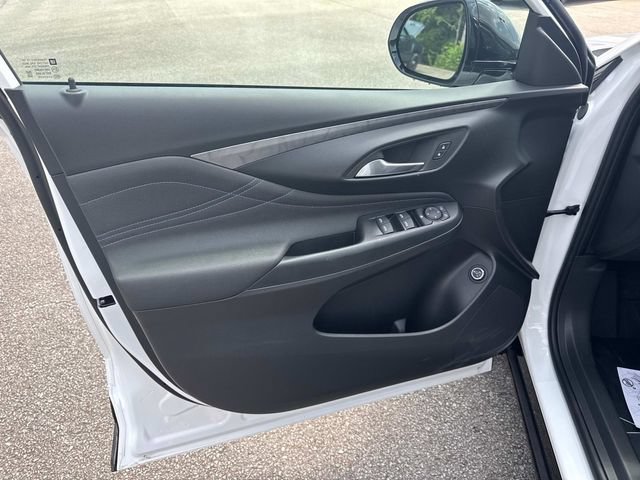 New 2026 Buick Envista Sport Touring w/ Convenience I Package FWD image 21
