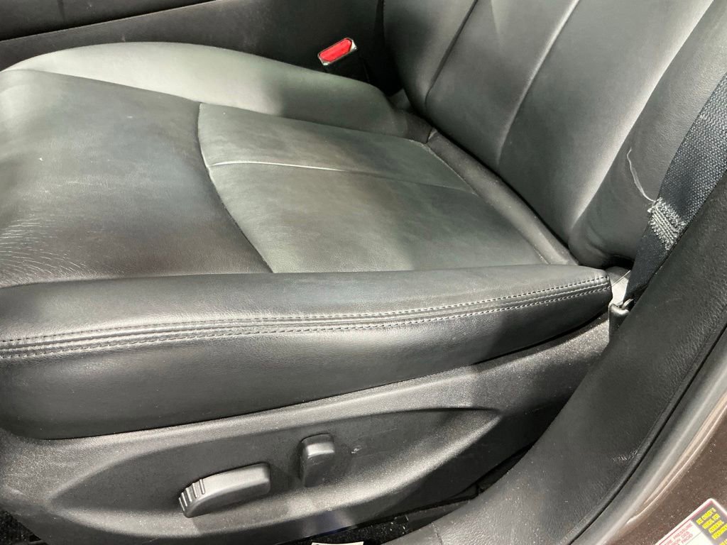 Used 2015 INFINITI Q50 Premium w/ All Weather Package RWD image 13