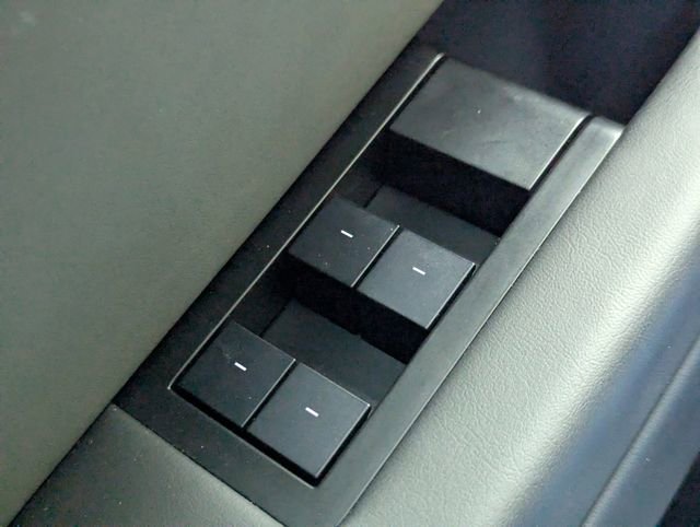 Used 2024 Tesla Cybertruck AWD Crew Cab image 17