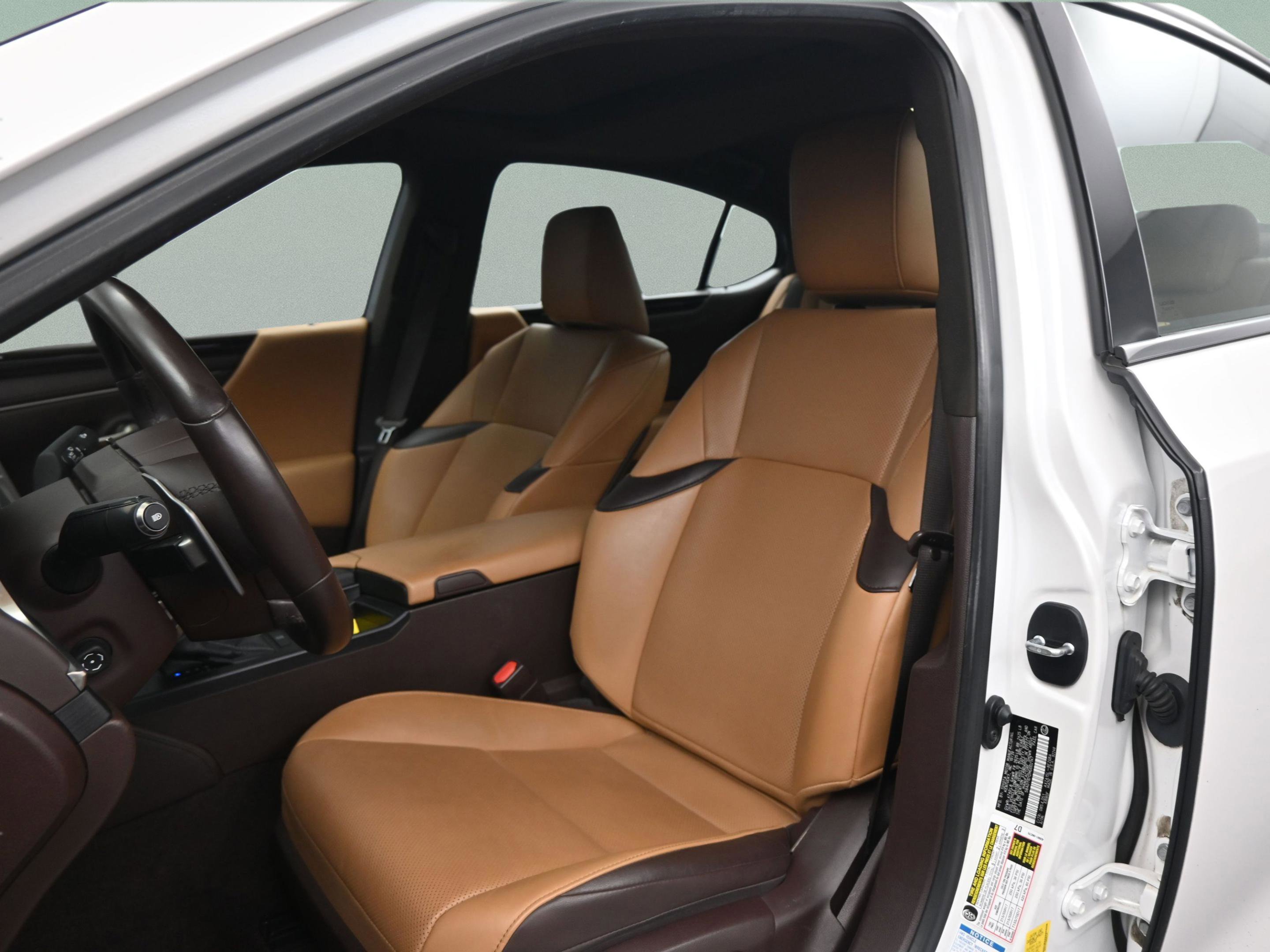 Used 2021 Lexus ES 250 w/ Premium Package image 35