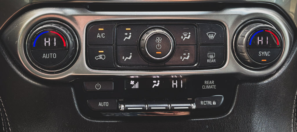 Used 2020 Chevrolet Tahoe LS AWD/4WD image 15