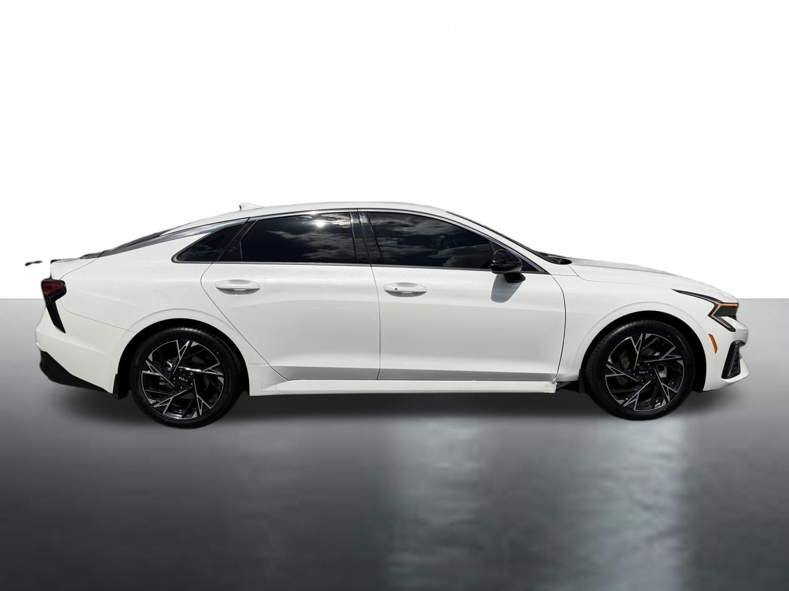 Certified 2025 Kia K5 GT-Line AWD/4WD image 9