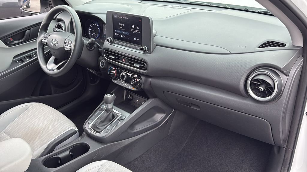 Used 2023 Hyundai Kona SEL w/ Cargo Package image 30